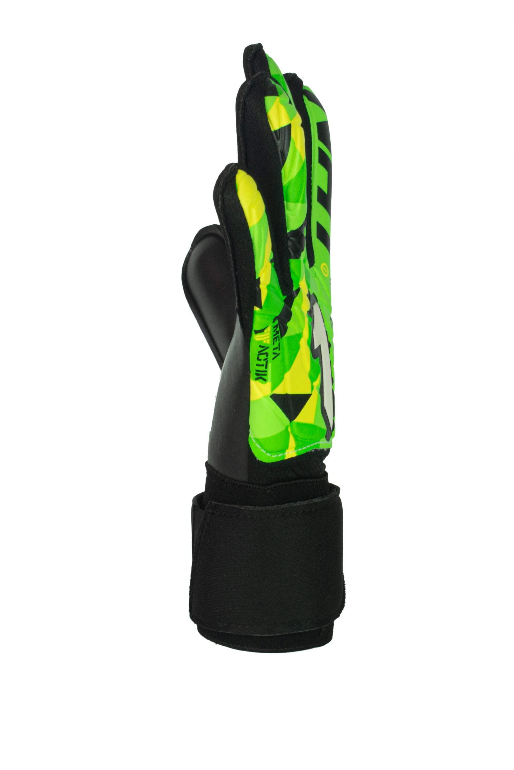 RINAT META TACTIK GK SEMI